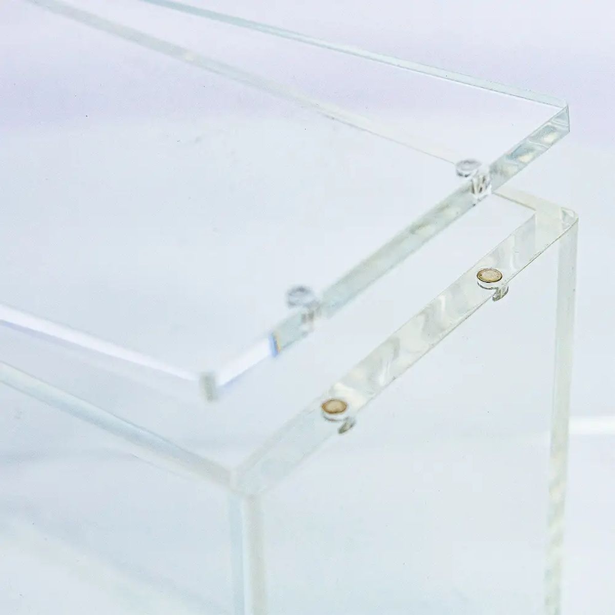 Plexiglass Protective Display Case for Booster Boxes/Displays (ETB) - Magnetic Lid - Phoenix Shield